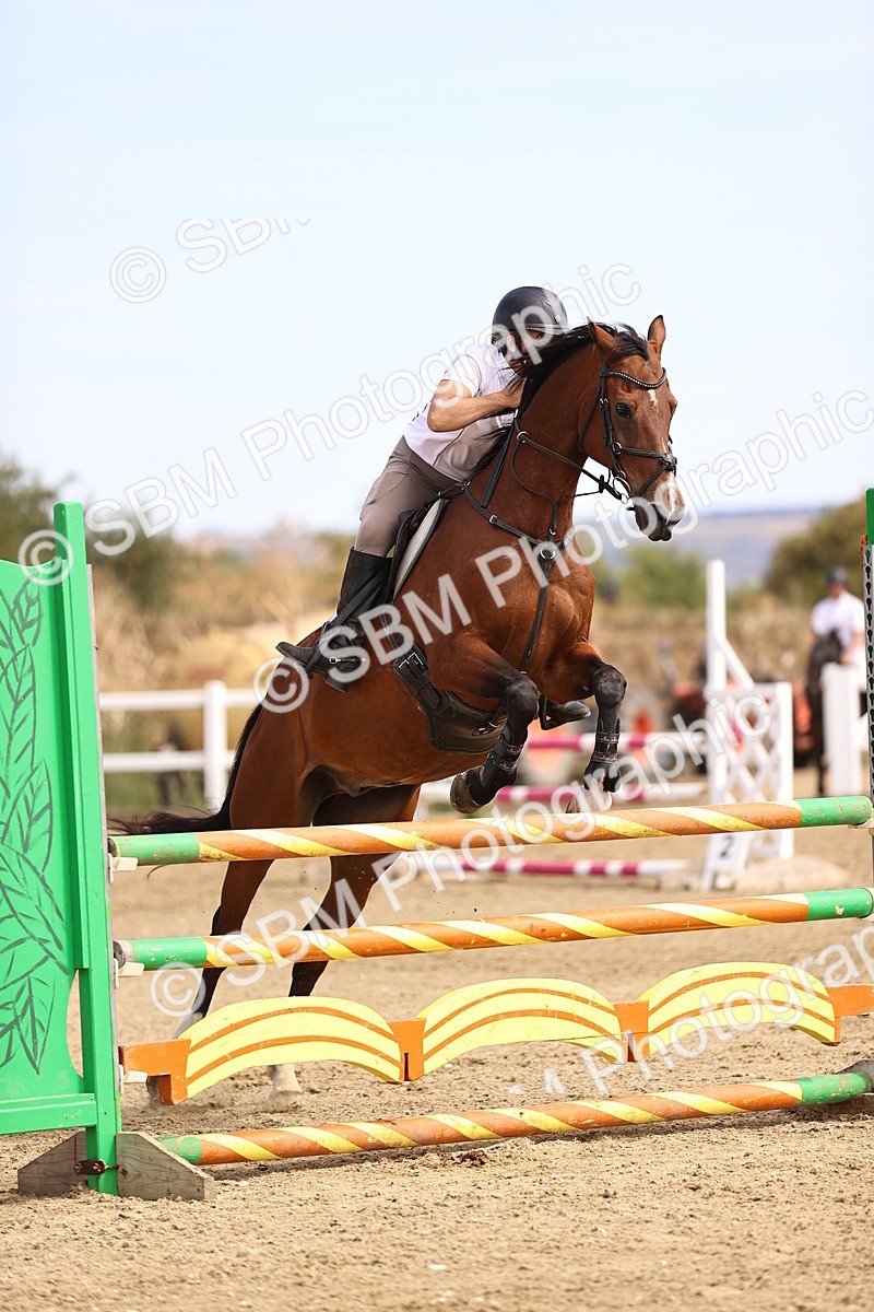 SBM_001099 - Class 4 - Senior Discovery - 1.00m Open