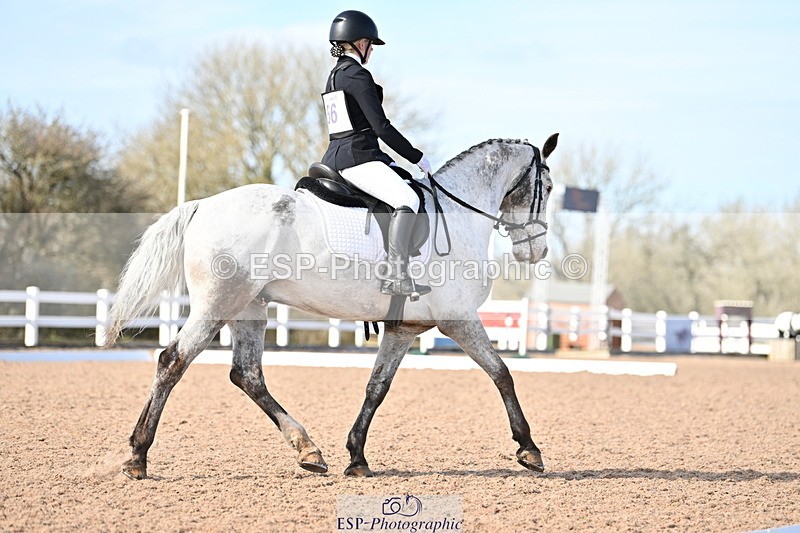 240324A-145412-04110 - Novice 27, 14.30 to 15.25