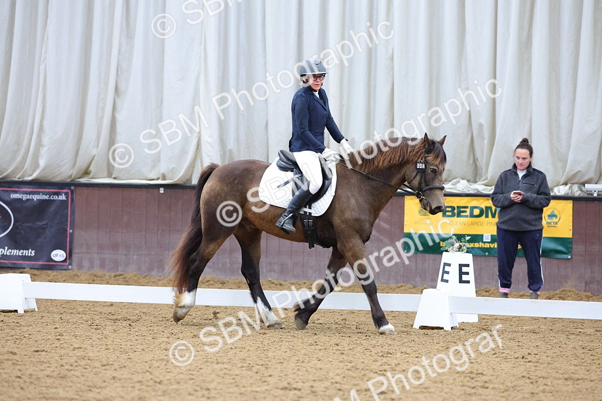 SBM_000373 - Class 2 - Intro 3 - Championship 9.54-10.50