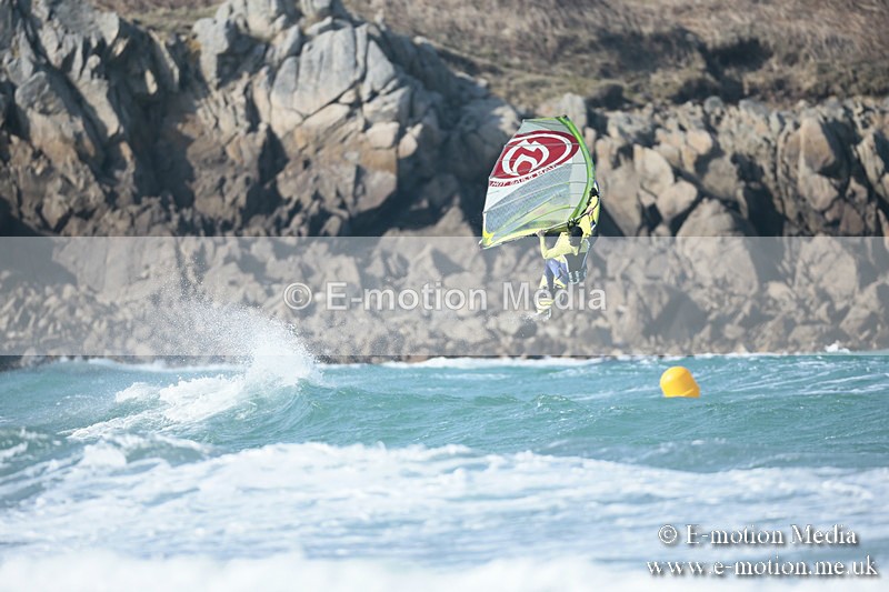 WS 020413-9 - Windsurfing