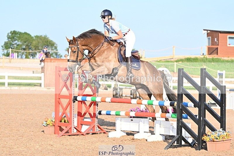 240625A-191642-01143 - cls 07 & 08 90cm