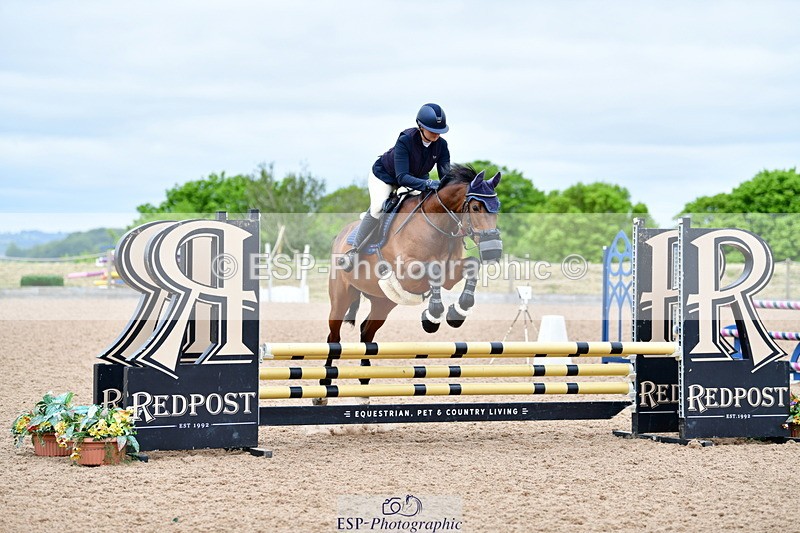 240523A-100948-00175 - Cls 9 British Novice and 90cm Open
