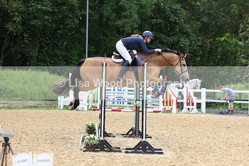 3E7A6312 - Class 4: Senior British Novice/90cm open