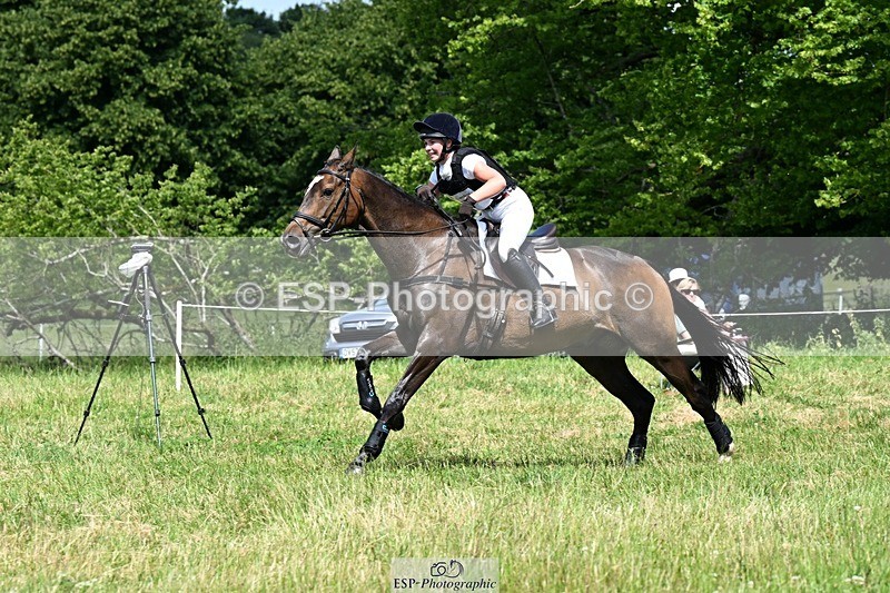 240629X-112358-0399 - 006-Eliza_Peters-REDPARK_SAMMEY