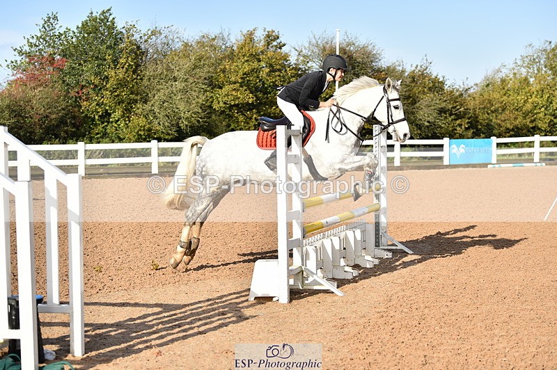 231029A-104816-02809 - Pony Discovery & 90cm Open