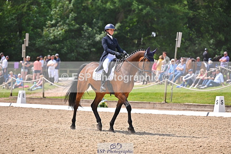 250523A-121619-06805 - C-281-Holly.Morris-NADIR.DE.LEAU