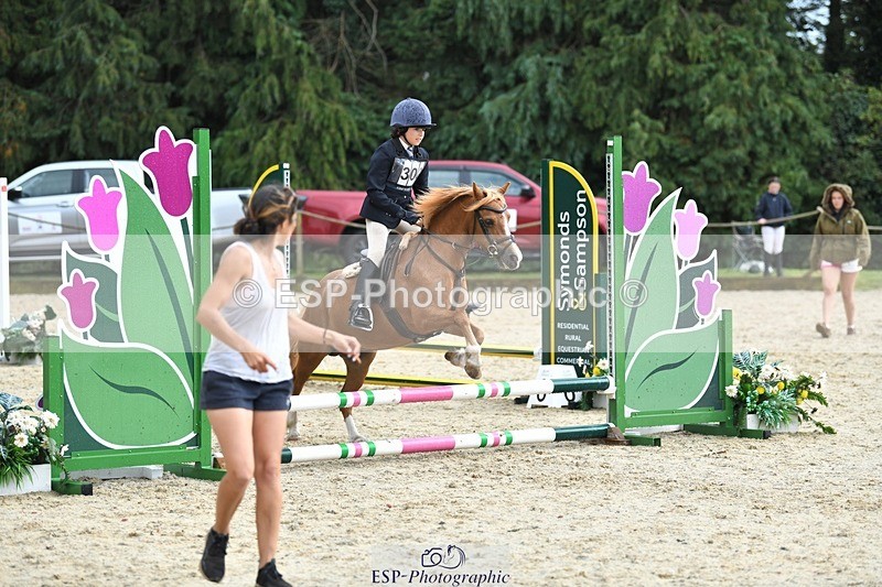 230824-164345-06003 - Round 2 Assisted Start to 16.50 CW