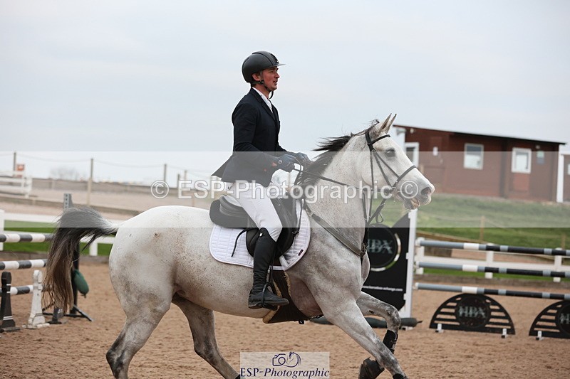 241101A-160849-03257 - FRI Cls 8 National 1.30m