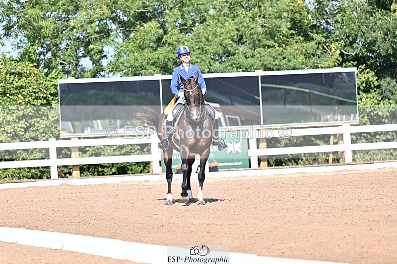 250816-094925-02361 - 012-Natasha.Collings-CostelloDovevale.Tender.Dove