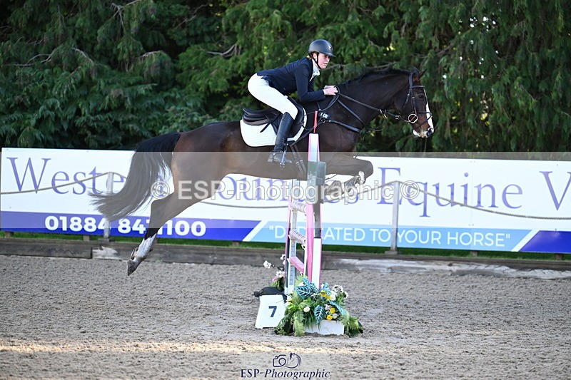 251024A-104312-06548 - B-147-Devon.Street