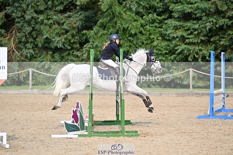240818-162458-05439 - Cls 13 Pony Intro 70cm