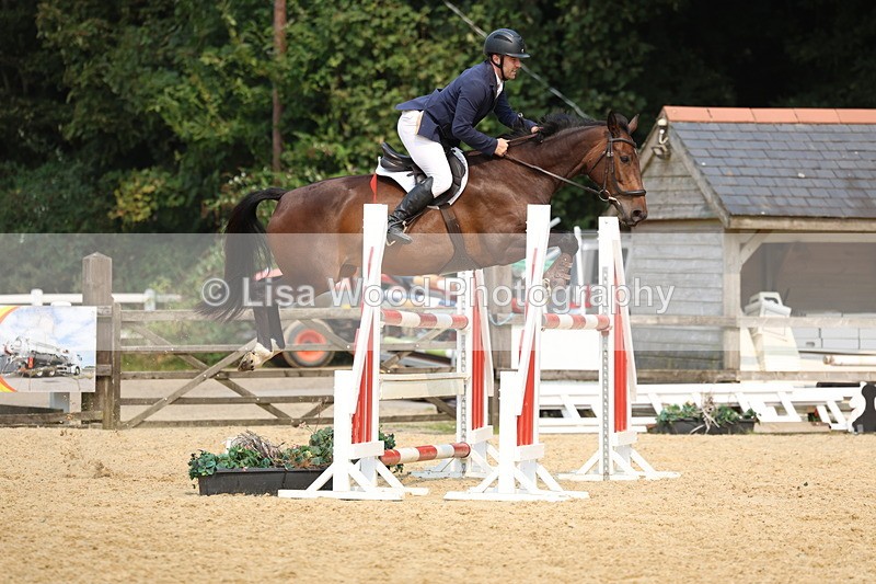 3E7A2691 - Class 9: Senior 1.15m Open