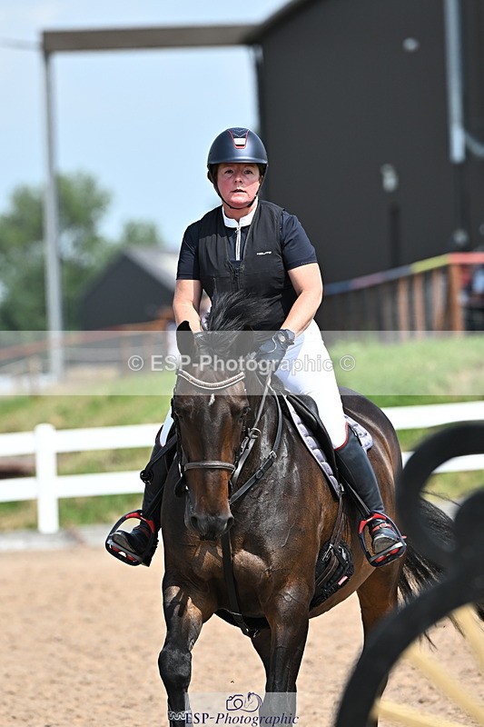 240801A-120209-00632 - Cls 10 1.05m Amateur Qualifier