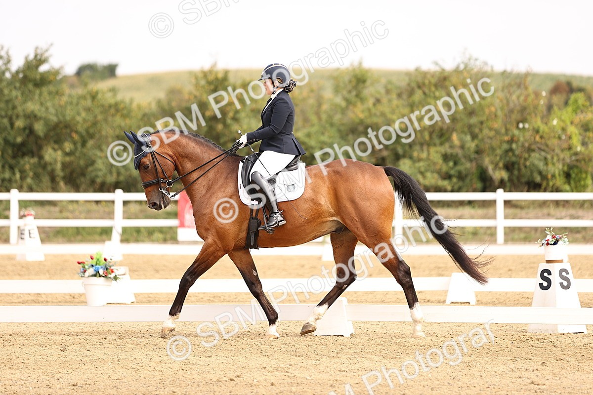 SBM_012884 - Class 2 - Advanced Medium 5 - 10.35-11.55