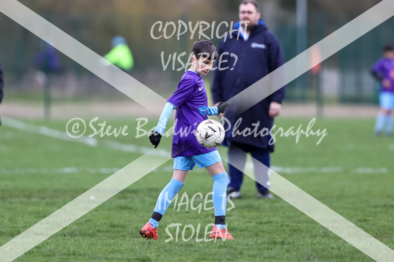 1DX30654 - 2026-03-01  FC Abbey Meads U11 Grey V Hungerford Town Juniors U11 Gladiators
