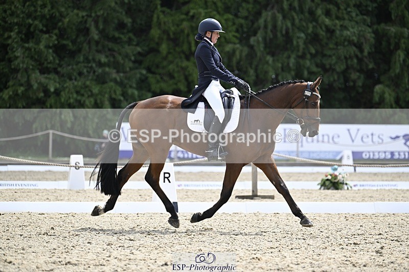 000101-191324-03885 - 425-HUMBLE_GLORY-Sophia_Hill