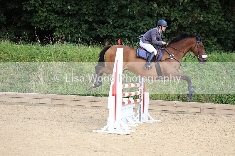 3E7A1633 - Class 13: Senior Newcomers/1.10m open