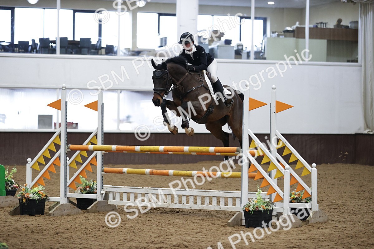 SBM_001516 - Class 4 - Senior Newcomers/ 1.10m Open