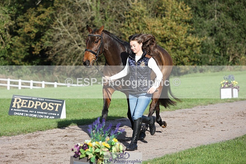 241027-100042-15637 - 410-Mae.Jackson-SWEET.RIOT