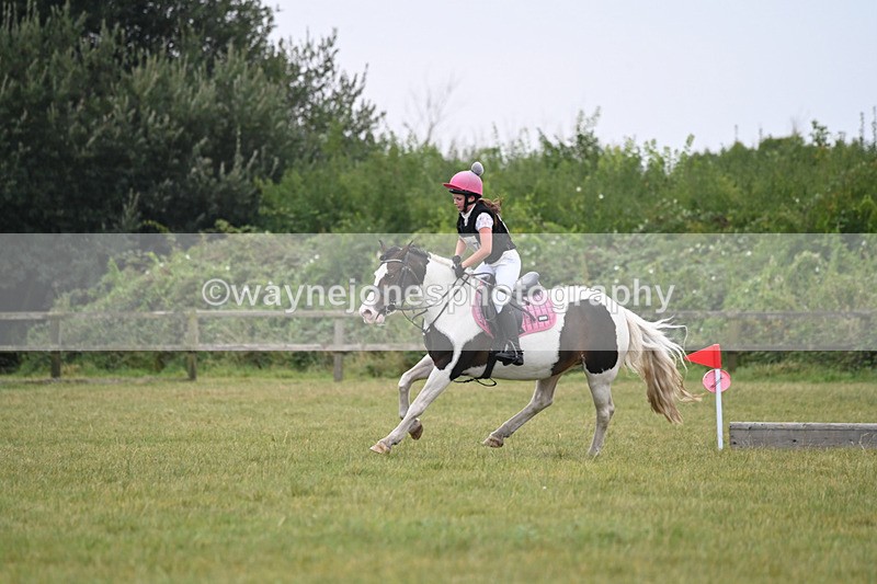 WJ6_3332 - 80cm XC Time 15:45 to 16:02