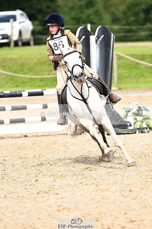 240824X-124337-25601 - 70cm Jump Off