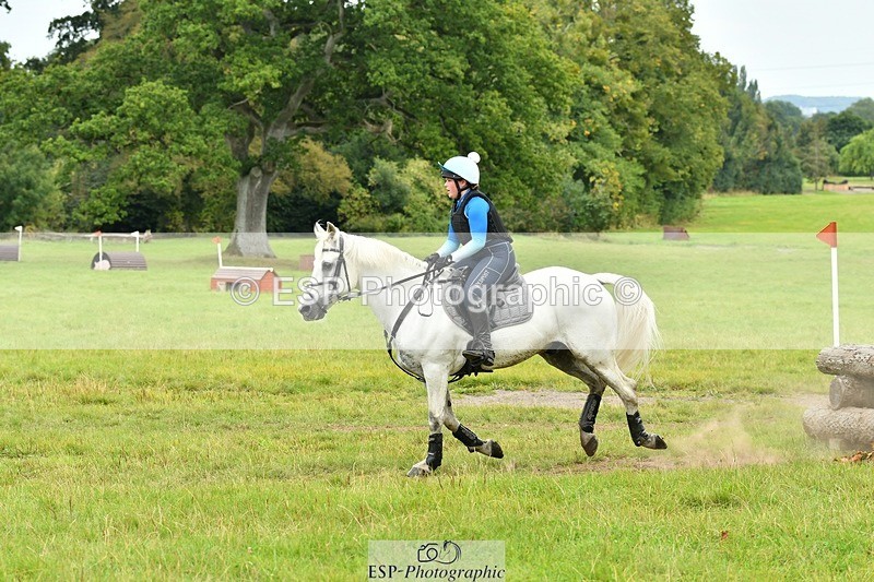 230817-151149-01440 - Theo's 2nd Group - XC