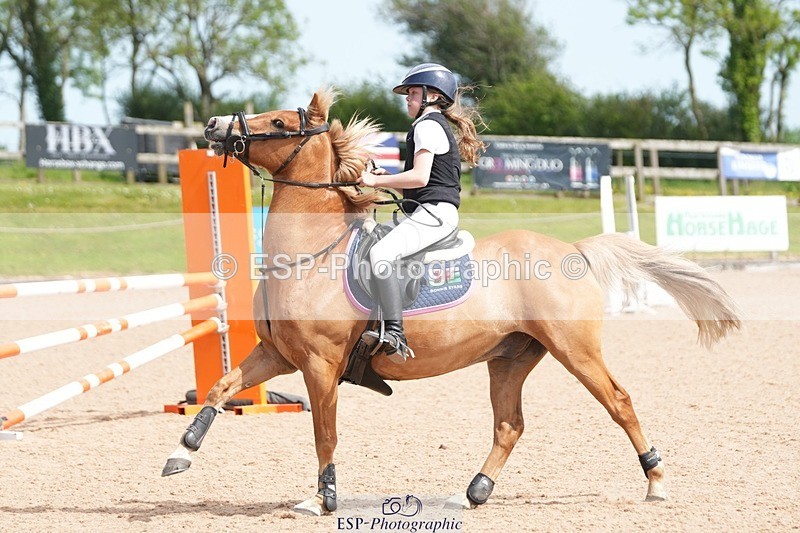 260523-152242-00758 - Cls 9 Pony Foxhunter and 1.10m Open