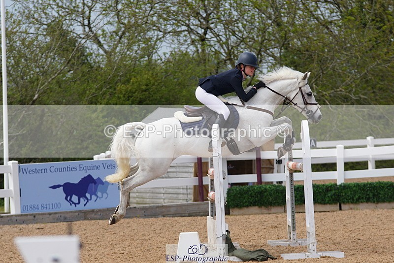 230513A-144750-01553 - Cls 7 Pony Foxhunter & Open
