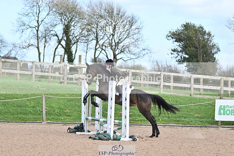 240409A-DSC_0386-01372 - 70cm