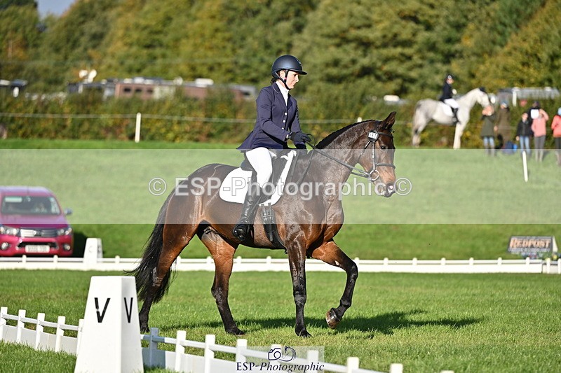 251024A-100209-08207 - G-551-Helen.Daly