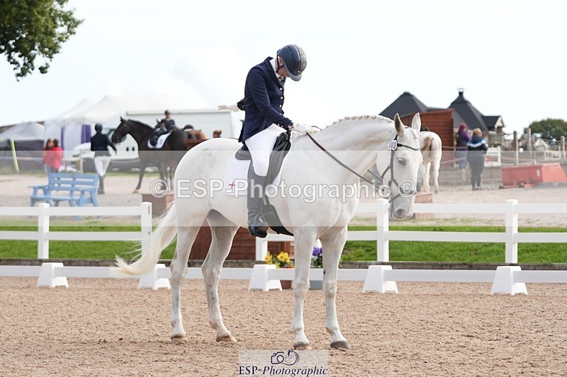 250906-101627-01461 - 002-Claire.JonesOwl.House.Rebel