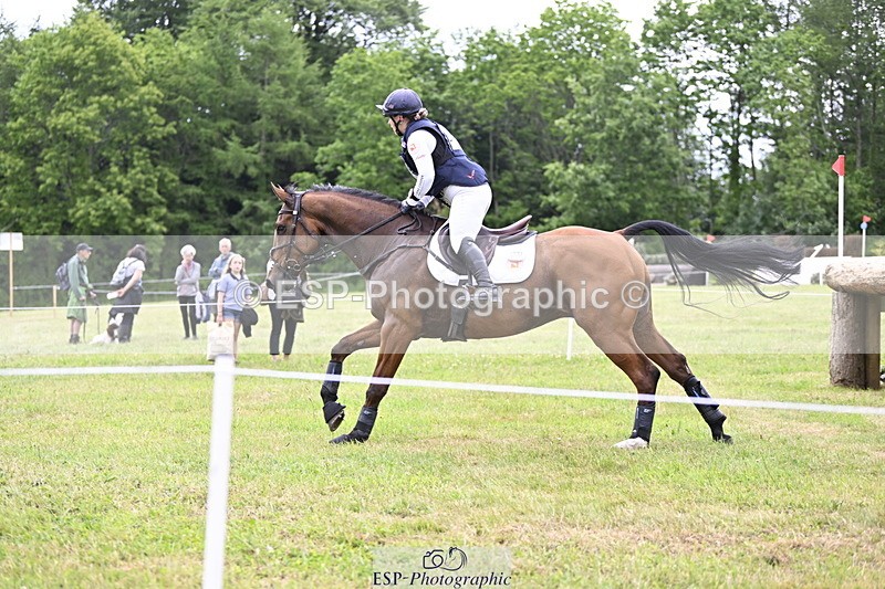 250524A-152851-14029 - C-229-Ellie.Healy-BALLADEER.JUST.FOR.KICKS