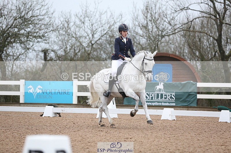 240217A-090416-00169 - 196-Anya.Hitt-Cnoc.an.noinin.Clover