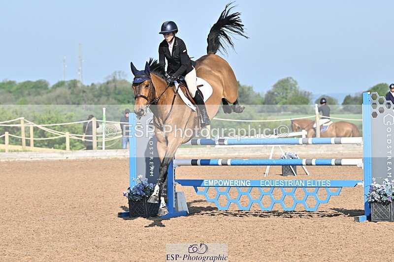 240509A-090647-00436 - Cls 8 Foxhunter