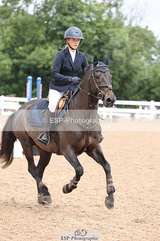 240630A-115020-12781 - Cls 31 Discovery and 90cm Open