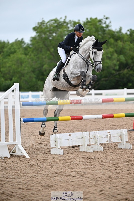 240703A-131359-00426 - Cls 05 Snr Fox & 1.20 Open