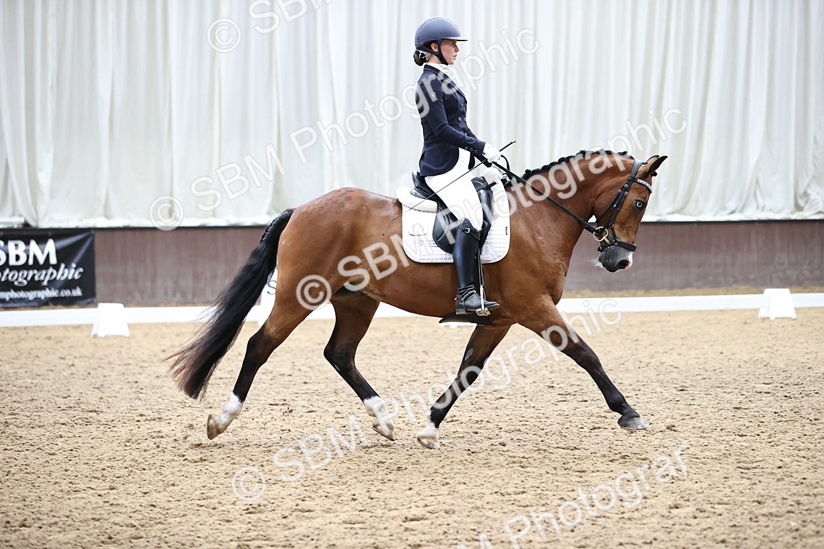 SBM_001847 - Novice 4 - 11.15-13.22