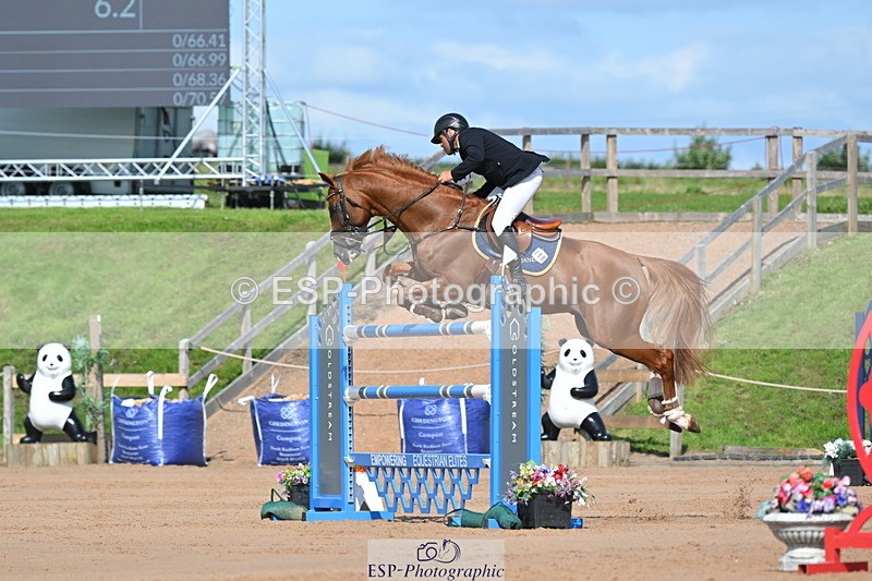 230721A-164148-07783 - Cls 10, 2 Star Big 1.45m Break to End
