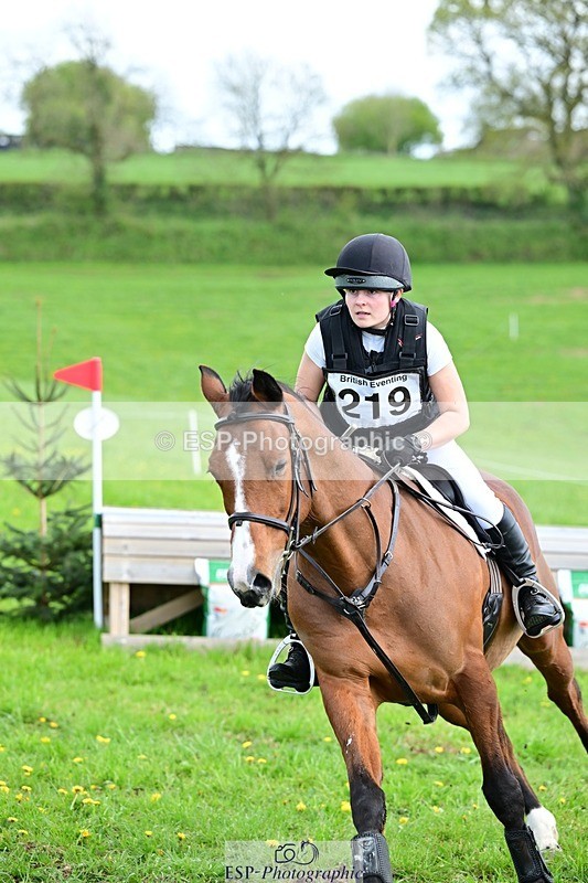260418-141855-04913 - E-219-Abbie.Griffiths