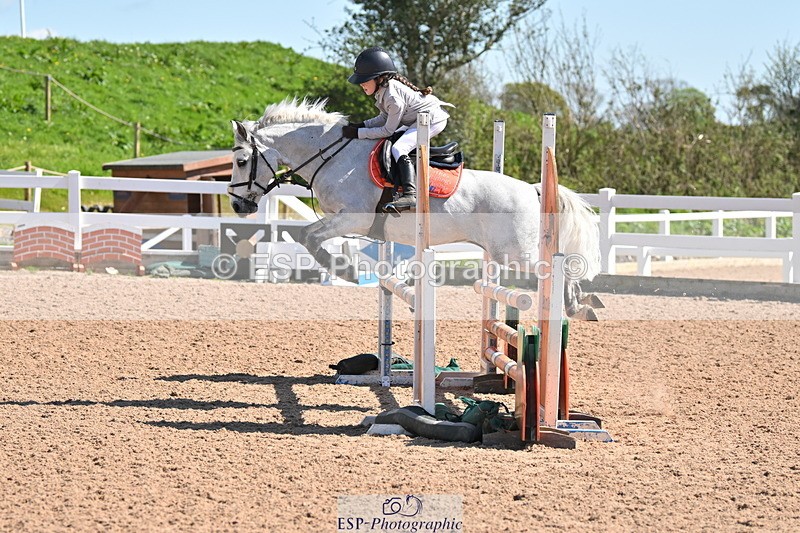 240504A-153828-02627 - Cls 22 & 23 Stepping Stones 128cm & 138cm & Under11's