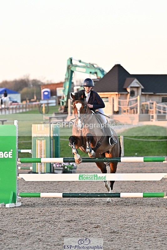 250401-193444-01058 - 100cm Cl;asses