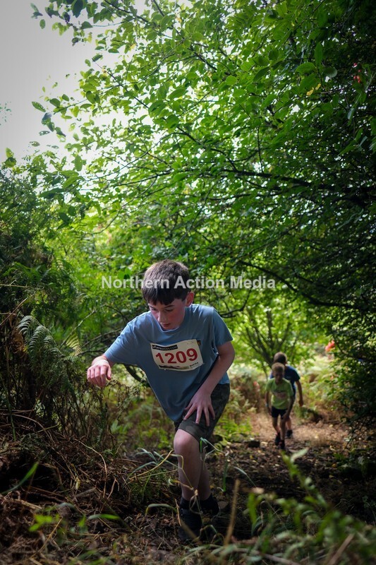 DSCF4634 - Reeth fell race age grades