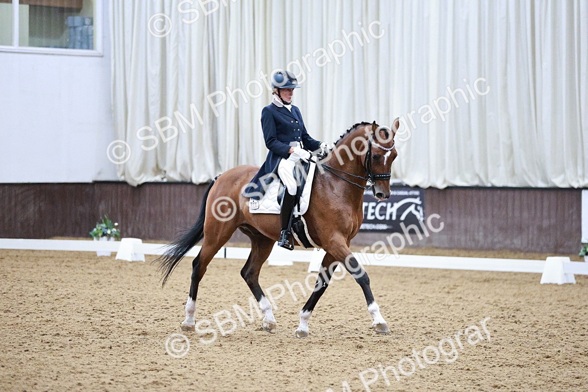 SBM_020675 - Class 13 - FEI INT I - 15.30-16.00