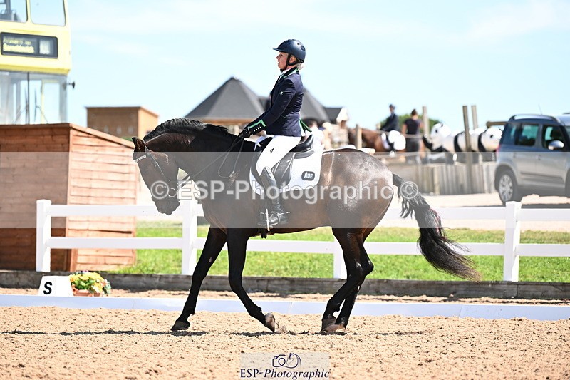 240816A-115158-04139 - 254-Suzanne.Jackson-Bodeguero.CXII