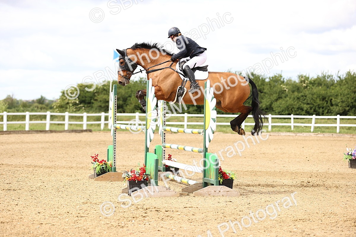 SBM_008053 - Class 21 - Senior Foxhunter - 1.20m