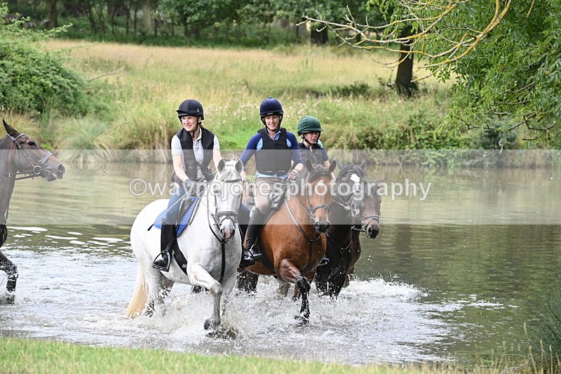 WJ7_2851 - Time at Water 11:37 to 12:13