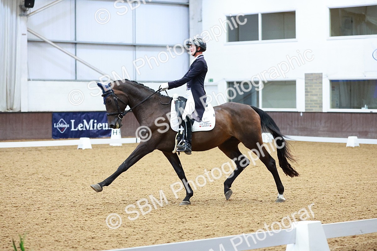 SBM_008040 - Class 9 - FEI INT II - 16.54.17.57