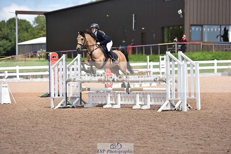 230806A-130602-01893 - Cls 20 Pony Discovery & 90cm Open