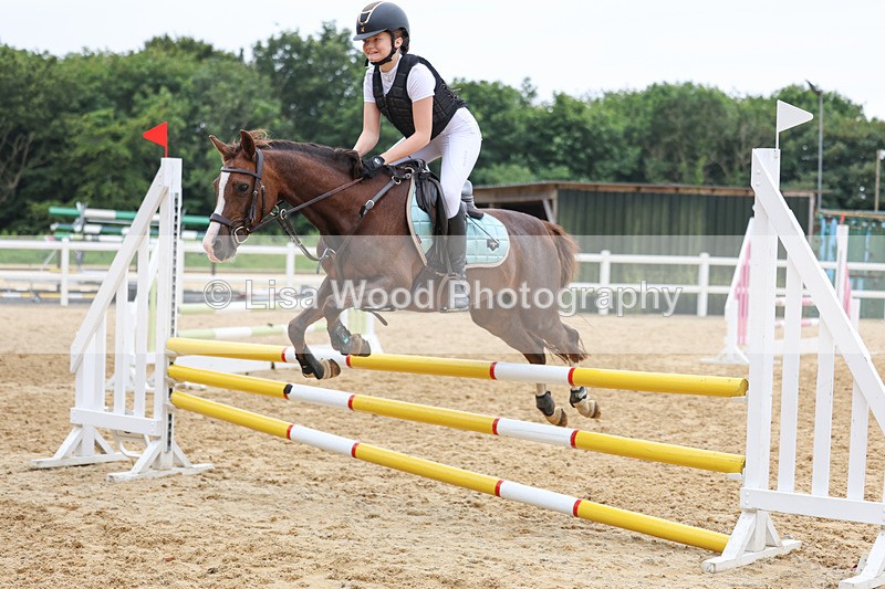 3E7A6800 - Class 13: Pony British Noise/80cm open