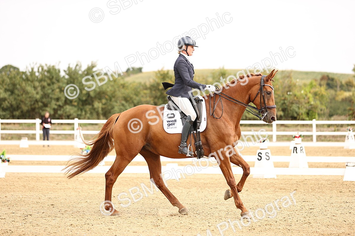 SBM_012875 - Class 2 - Advanced Medium 5 - 10.35-11.55